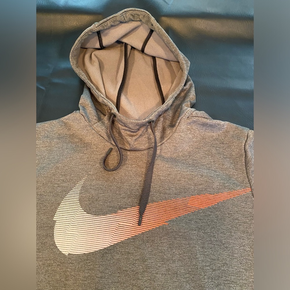 Nike Dri-Fit Charcoal Grey Pullover Athletic Hoodie Adult Size Large Polyester​​